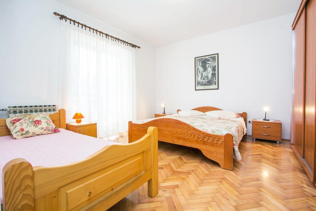 Apartment Korelic Green Garden Пореч Екстериор снимка