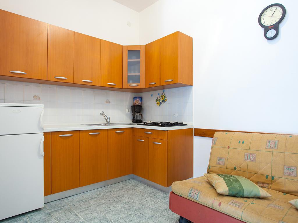 Apartment Korelic Green Garden Пореч Екстериор снимка